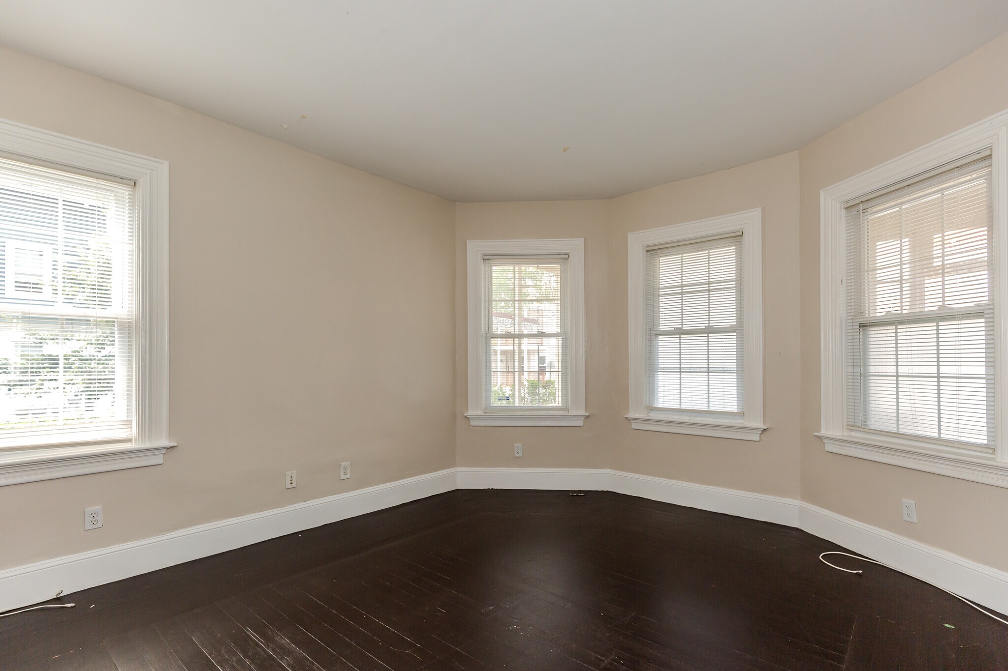 Building Photo - 173 Oakland Ave