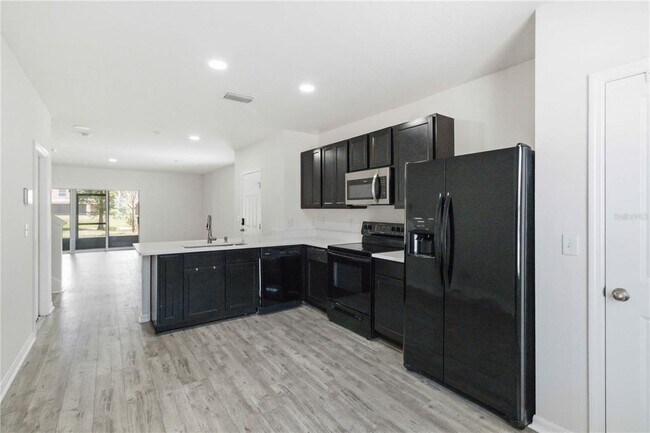Building Photo - 9973 Hound Chase Dr