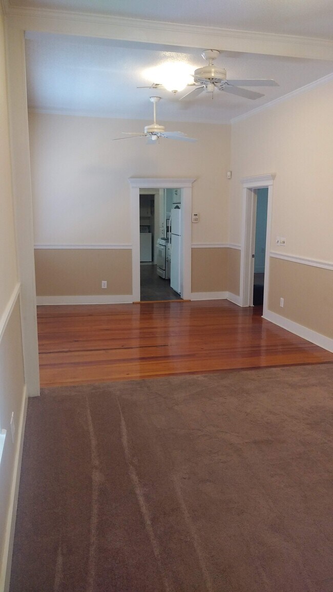 Dining Room - 112 N Division St