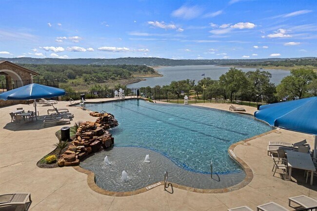 Building Photo - 8001 Copper Prairie Bend