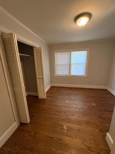 Building Photo - 2606 S Wright Rd