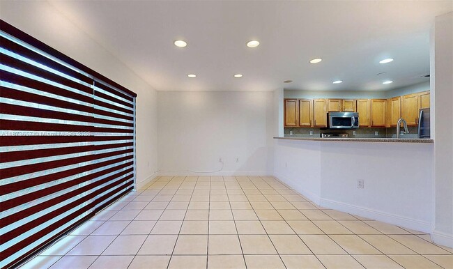 Building Photo - 12819 SW 31st Ct