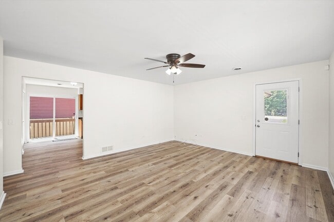 Building Photo - 35763 N Wilson Rd