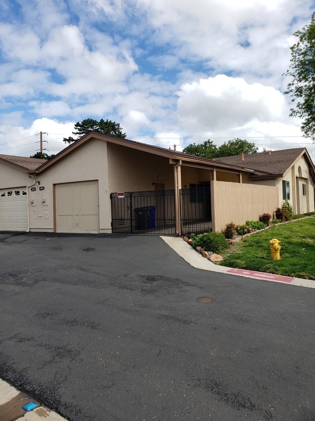 Building Photo - 1044 Turnstone Way