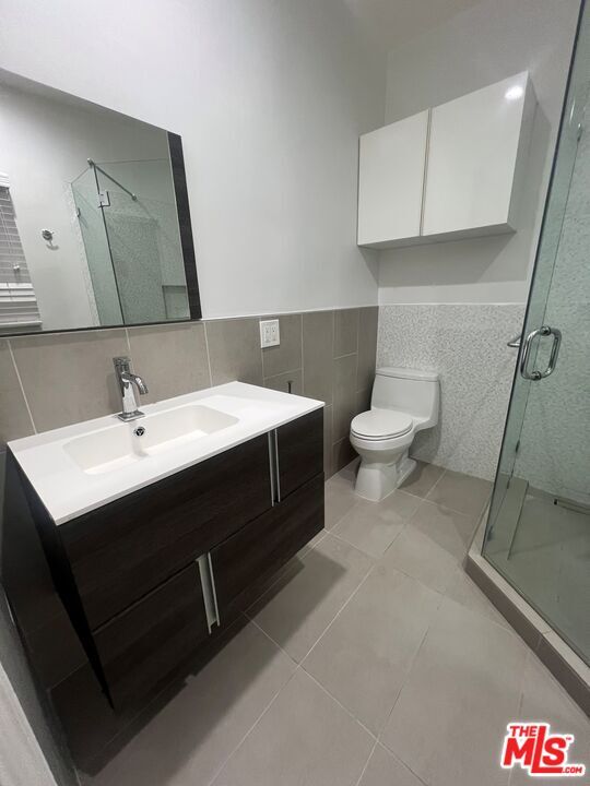 Building Photo - 9373 W Olympic Blvd