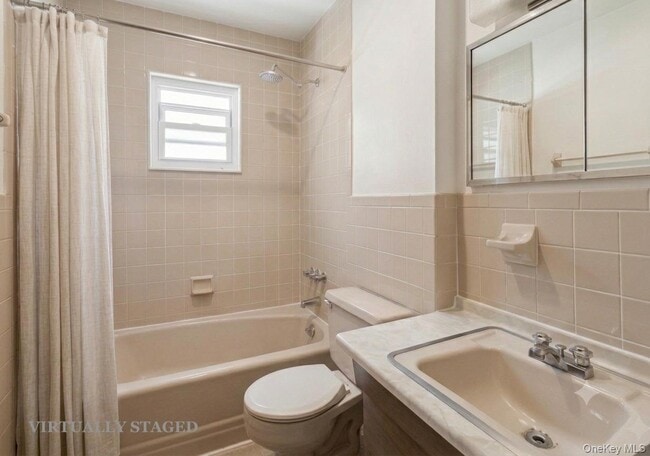 Building Photo - 508 New Rochelle Rd