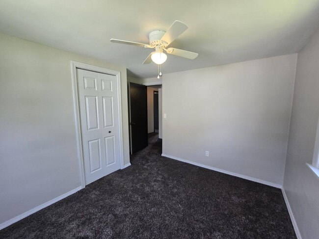 Building Photo - 1270 E 348th St