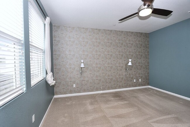 Building Photo - High Demand Park Place Home for Rent!