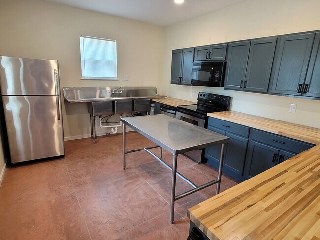 Building Photo - JUST REDUCED! New Construction Home in Olympia!