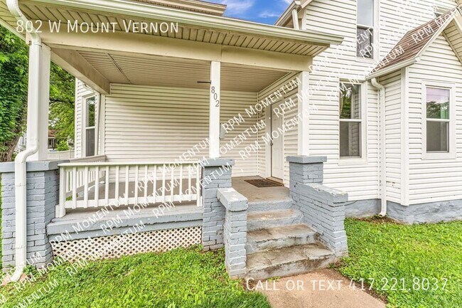 Building Photo - 802 W Mt Vernon St