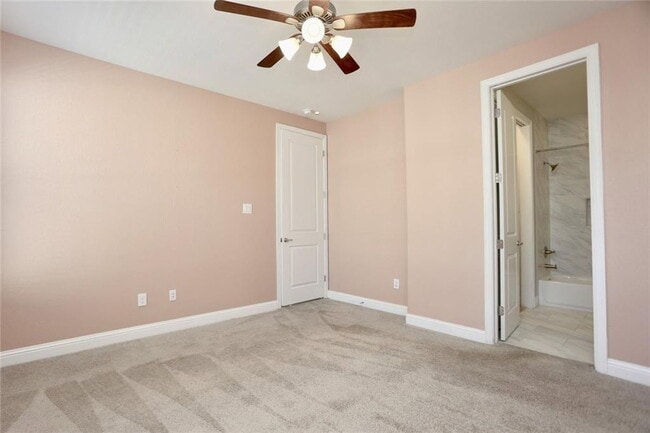 Building Photo - 1227 W 19th St