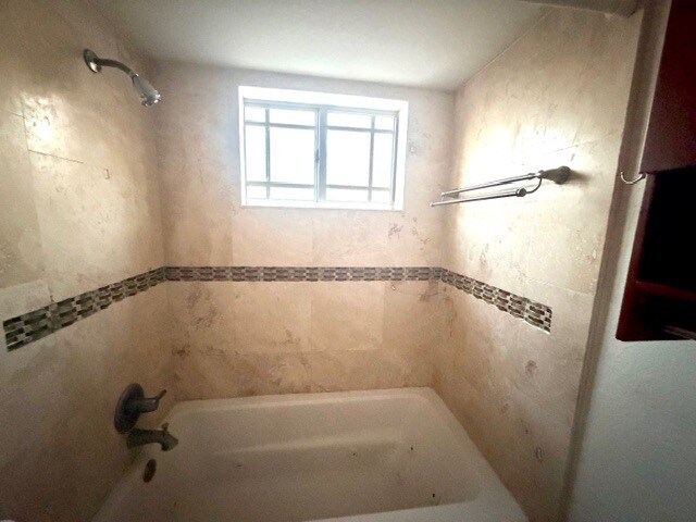 Bathroom from Master Bedroom - with Messaging Jets - 17318 NW 74th Ave