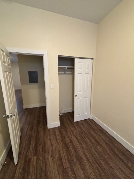 Building Photo - 1818 Logan St