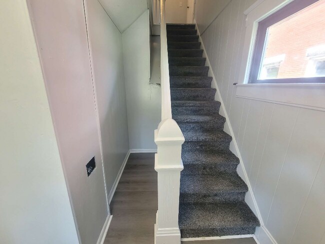 Building Photo - 120 N Wiley St