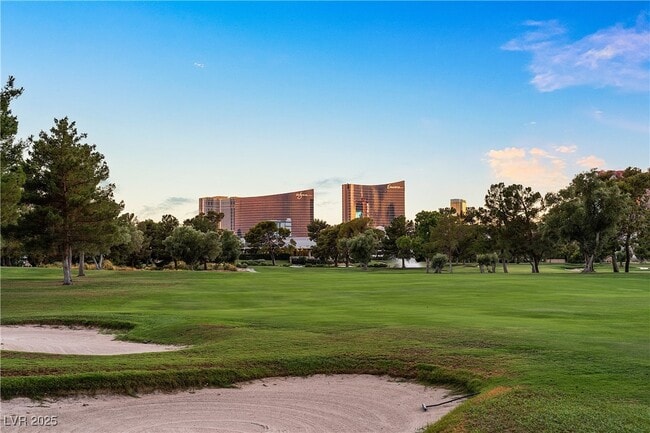 Building Photo - 3027 Bel Air Dr