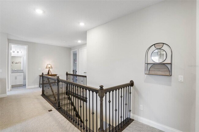 Building Photo - 8414 Vivaro Isle Way