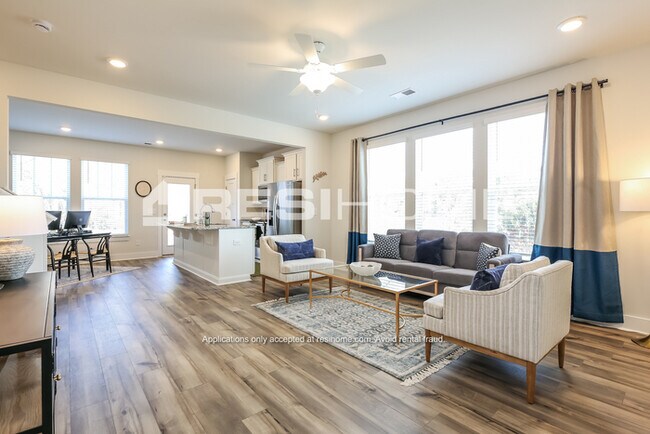 Building Photo - 405 Rill Walk Pl
