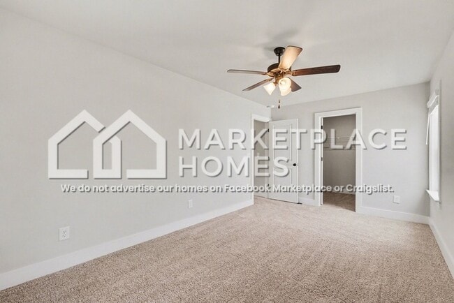 Building Photo - 173 Russell Way