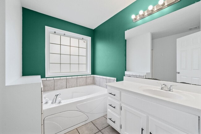 Building Photo - 3969 Cindy Jo Ct Clarksville, TN 37042