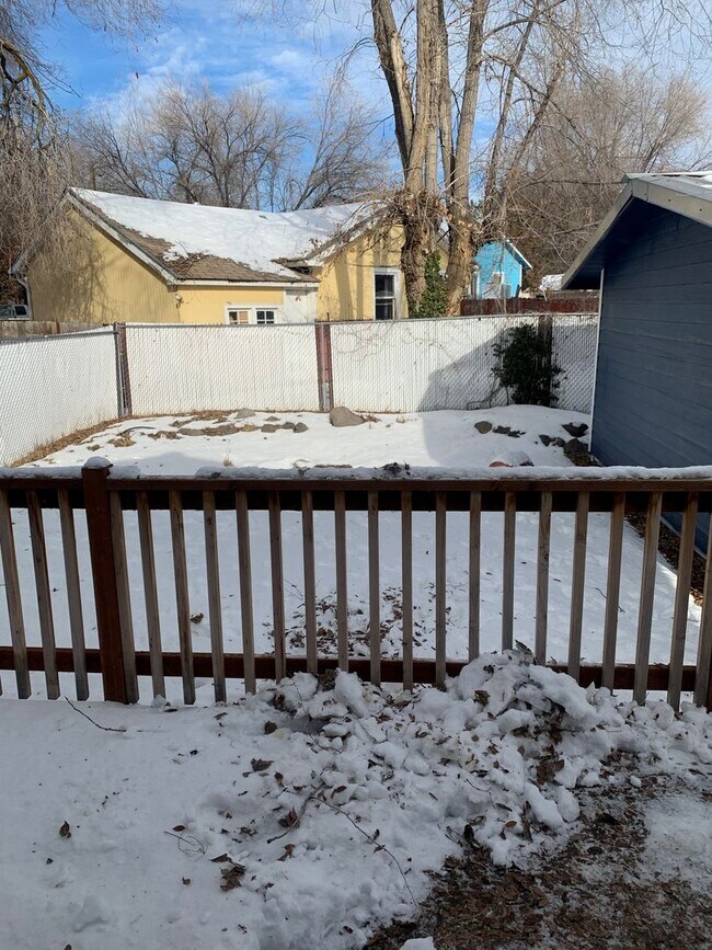 Building Photo - 2457 Orchard Way