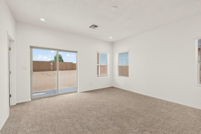 Building Photo - 308 Prism Ave SW