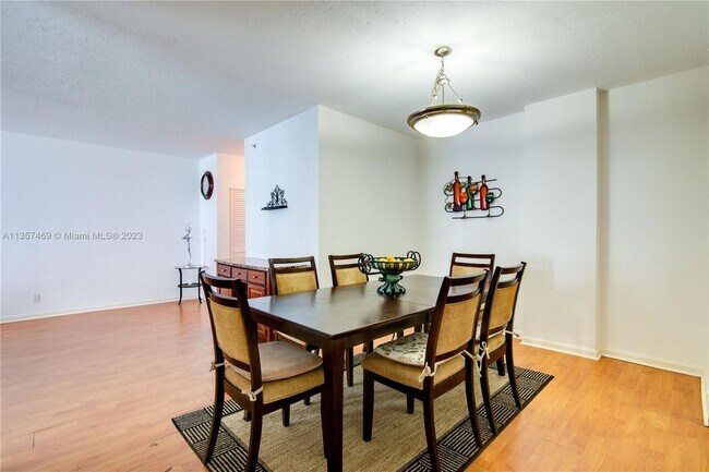 Building Photo - 3001 S Ocean Dr