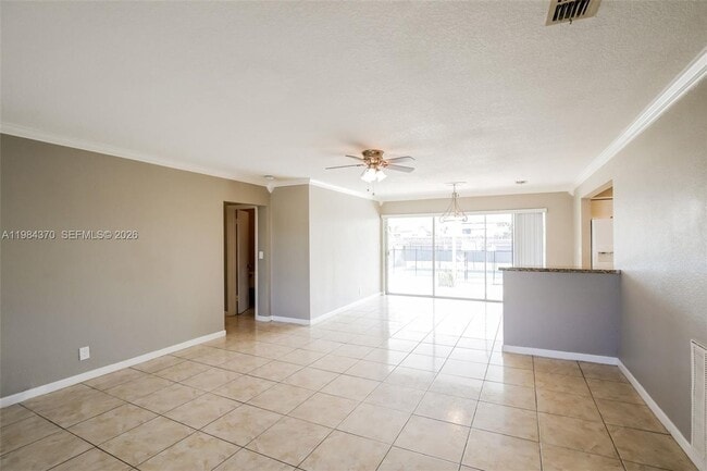 Building Photo - 4314 Taft St