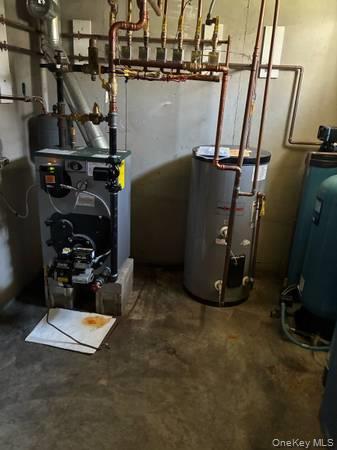 Building Photo - 95 Lexington Dr