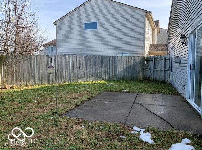 Building Photo - 684 Mountain Pine Dr