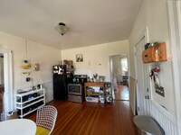 Building Photo - 366 Friendship St