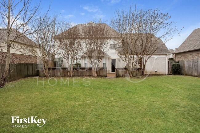 Building Photo - 10258 Spruce Grove Ln