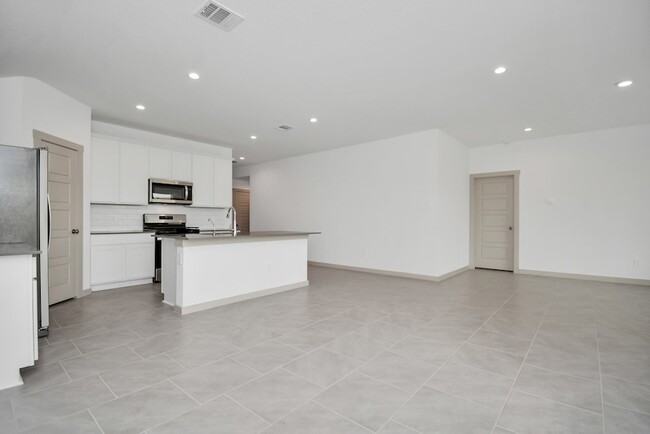 Building Photo - 7731 Suffolk Vly Ln