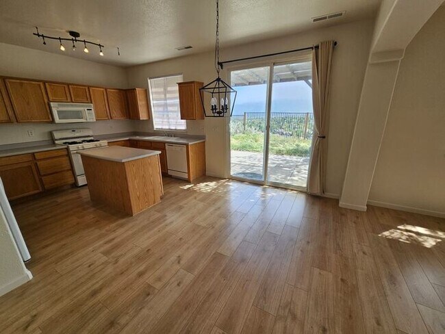 Building Photo - 3 bed 2.5 bath Northwest Reno Home for Rent