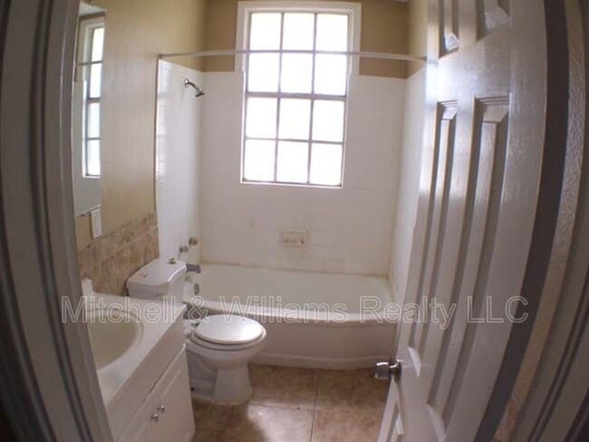 Building Photo - 3163 4th St Cir