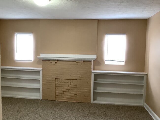 Primary Photo - 3741 N Tacoma Ave