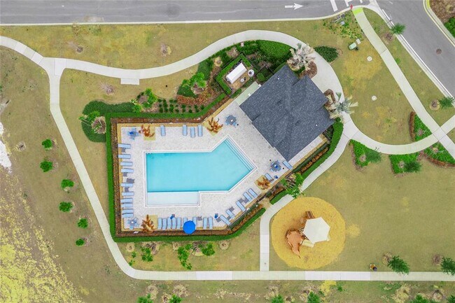 Building Photo - 697 Stoney Pointe Cir