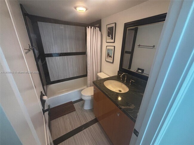 Building Photo - 3901 S Ocean Dr