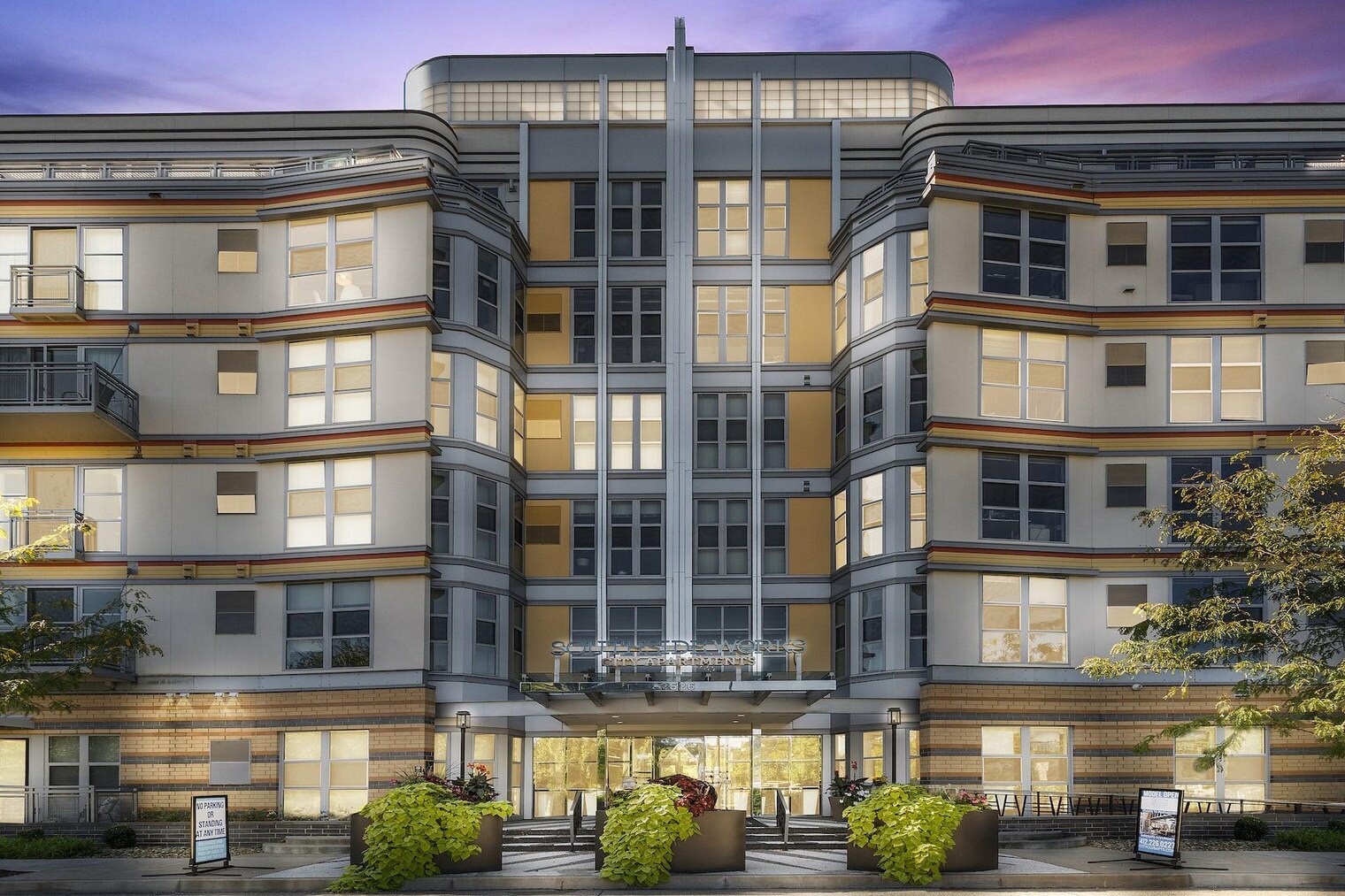 Building Photo - 2626 Tunnel Blvd