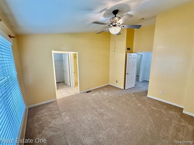 Building Photo - 716 Palmer Dr