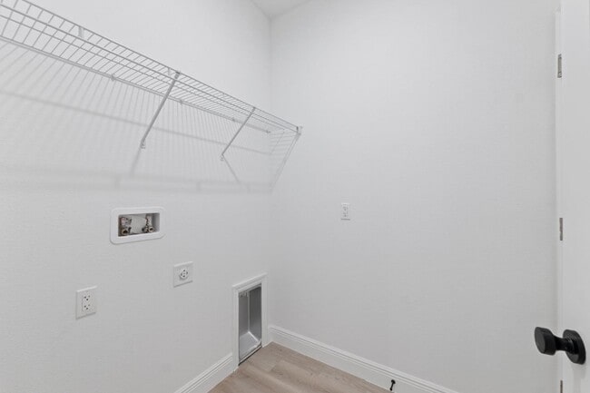 Building Photo - 5256 SW 155th Loop