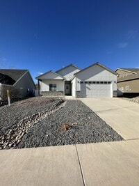 Building Photo - 1349 Excelsior Creek Ave
