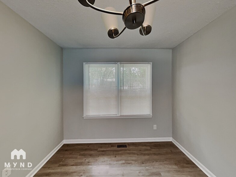 Building Photo - 1587 Pintail Rd