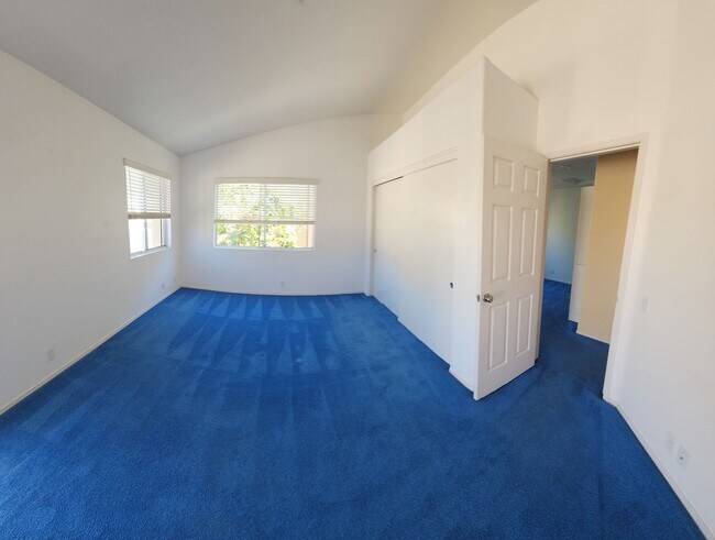 Building Photo - Fantastic home in the Arbors!