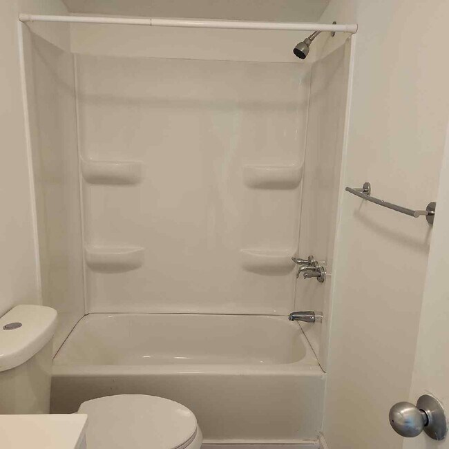 Building Photo - 85008 Loretta Ln