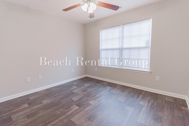 Building Photo - 302 Rung Rd