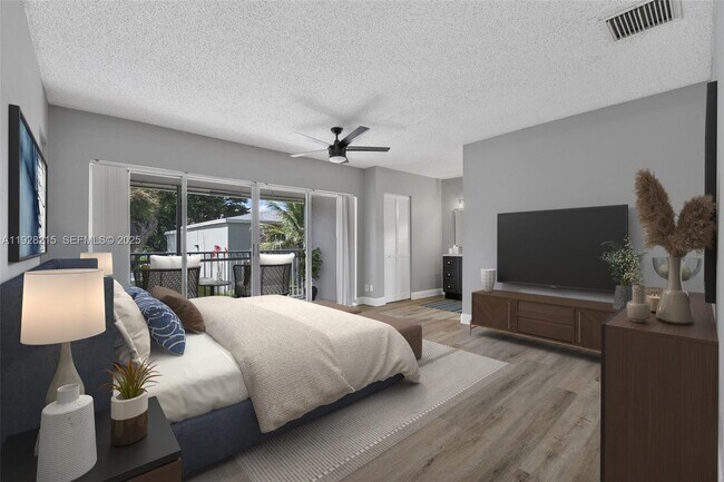 Building Photo - 5850 NW 57th Ave