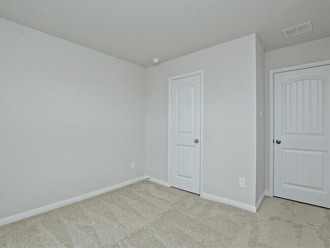 Building Photo - 1305 Camden Ln