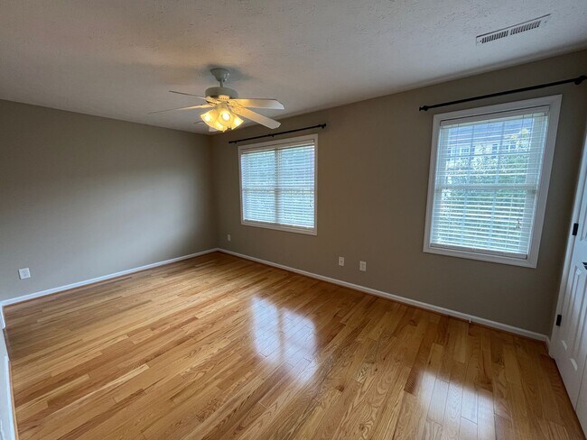 Building Photo - Townhouse at Wellington in Wyndhurst