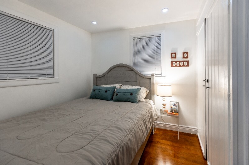 Building Photo - 122 N Line Ave