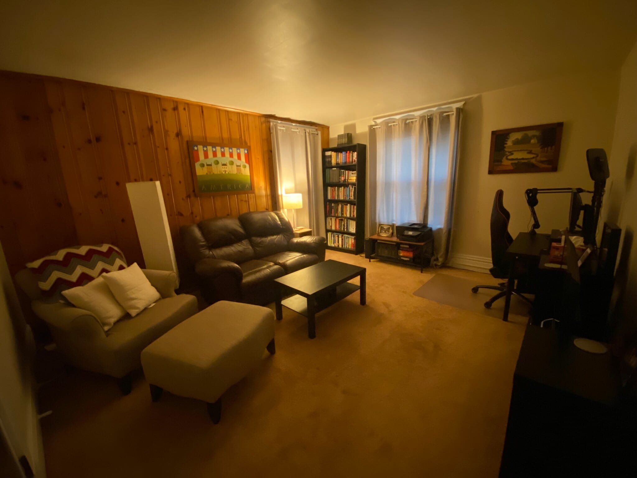 Building Photo - 329 E Grandview Ave